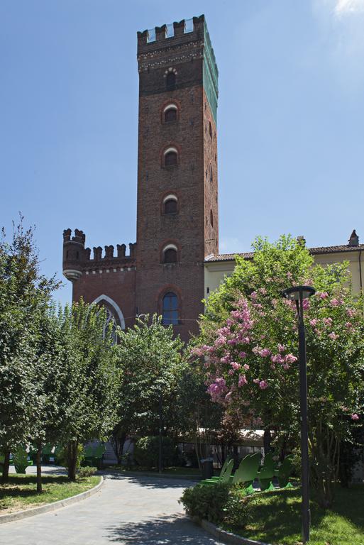 Castello Medici Del Vascello Apartment Asti Exterior photo
